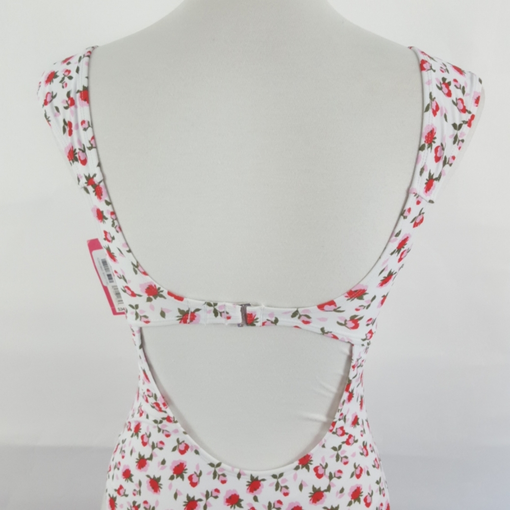 Junior Cinch Front Cut Out One Piece Swimsuit - Picture 12 of 14